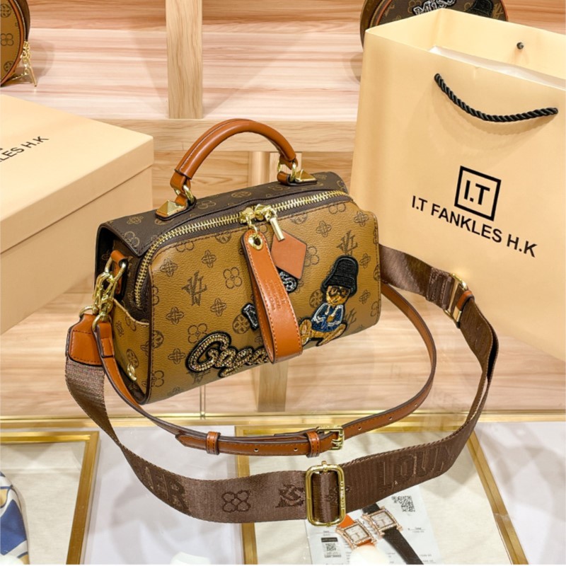 Light luxury brand women's han – обзор и цена Women Bags Trend 2025